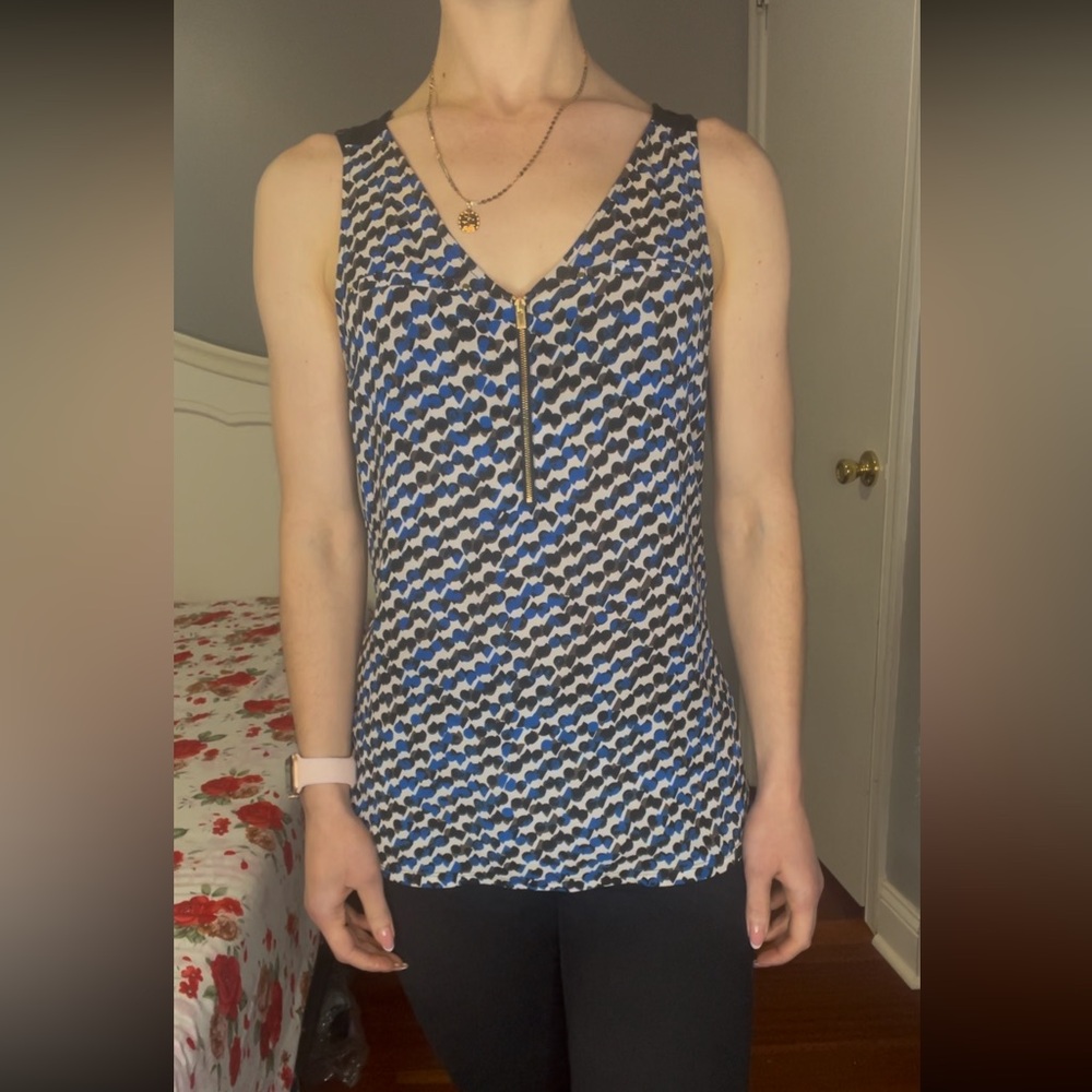 Blue sleeveless top